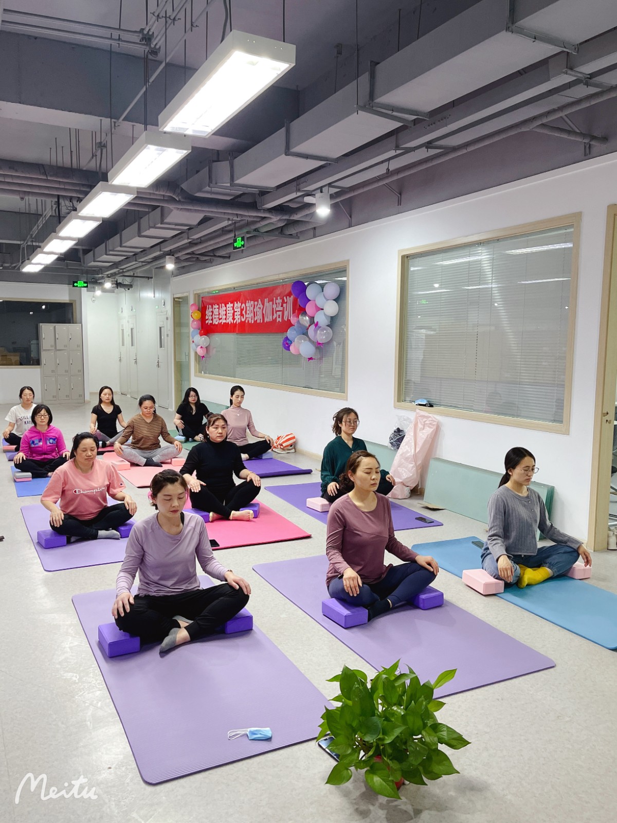 60878871768b7.jpg 60878871768b7.jpg